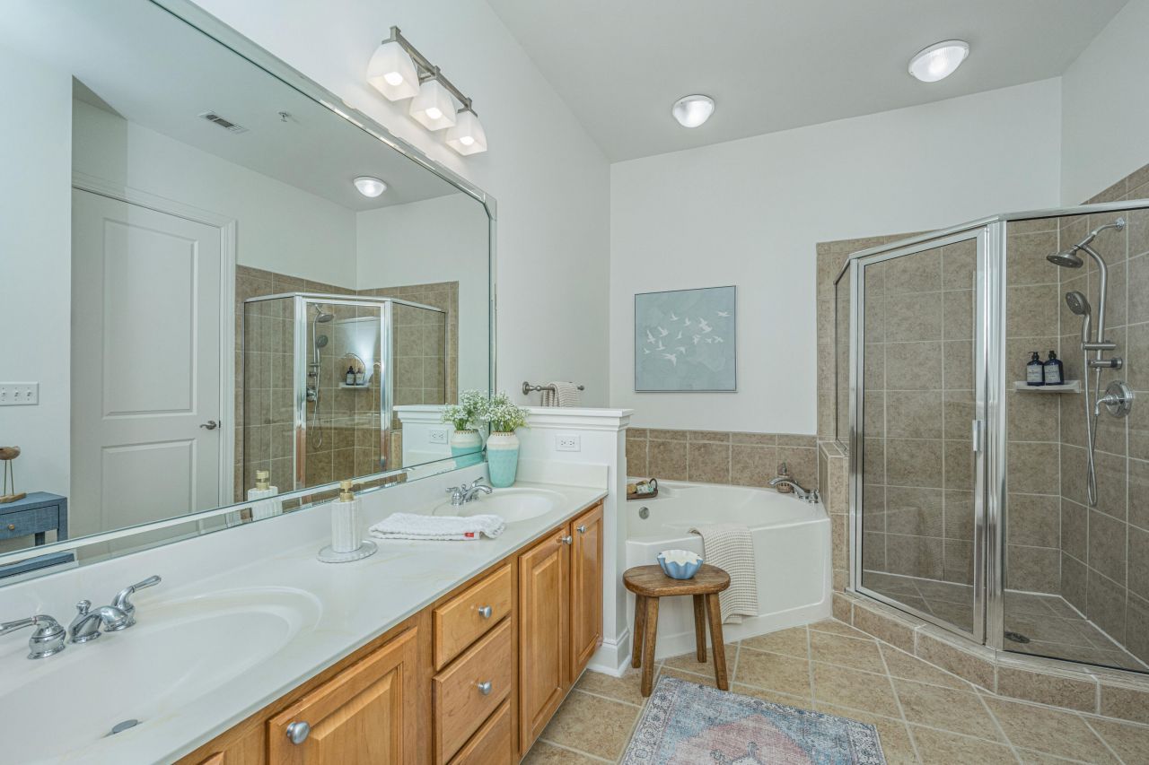 200 River Landing Drive Photo 21