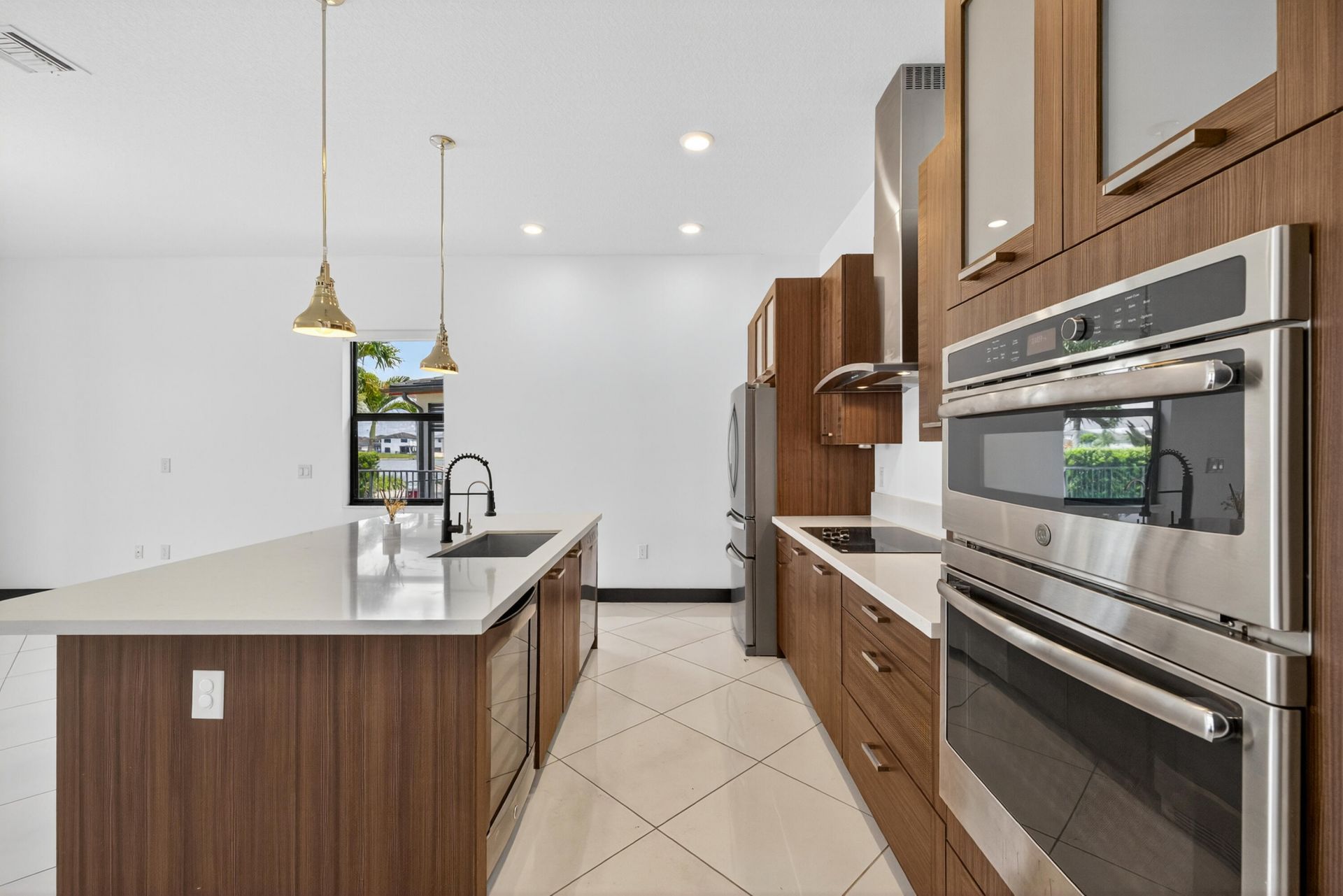 15800 NW 88th Avenue, Miami Lakes, FL 33018 Photo