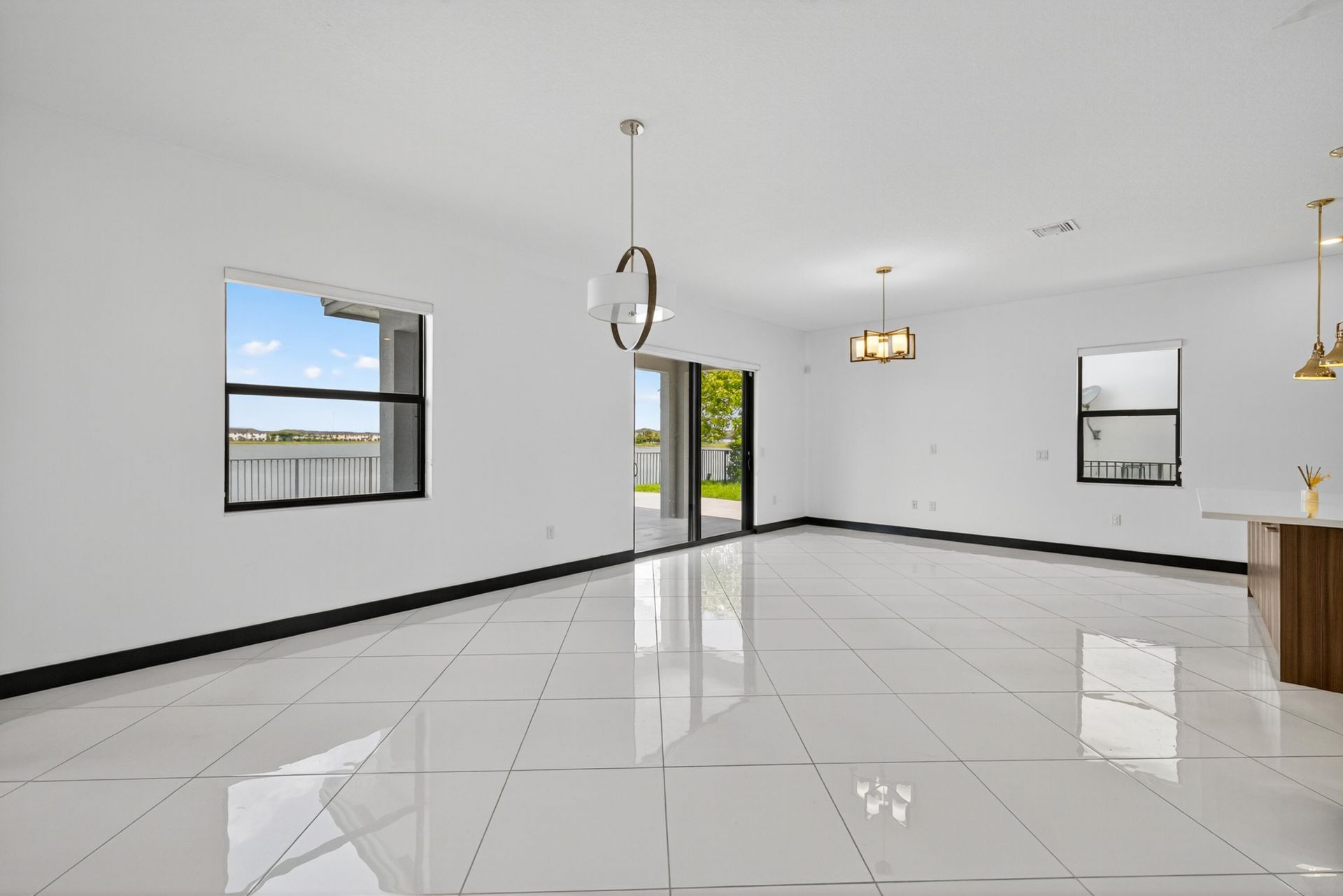 15800 NW 88th Avenue, Miami Lakes, FL 33018 Photo