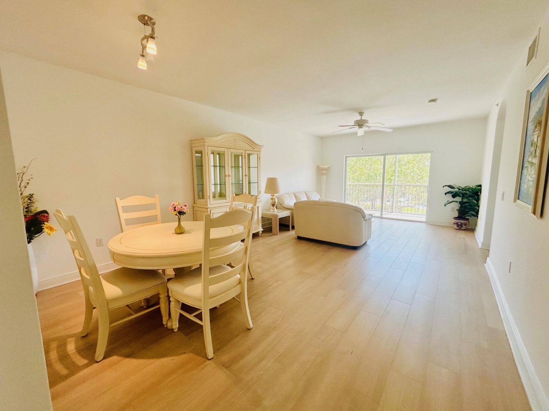 4723 Lucerne Lakes Boulevard E, Unit 634, Lake Worth, FL 33467 Photo