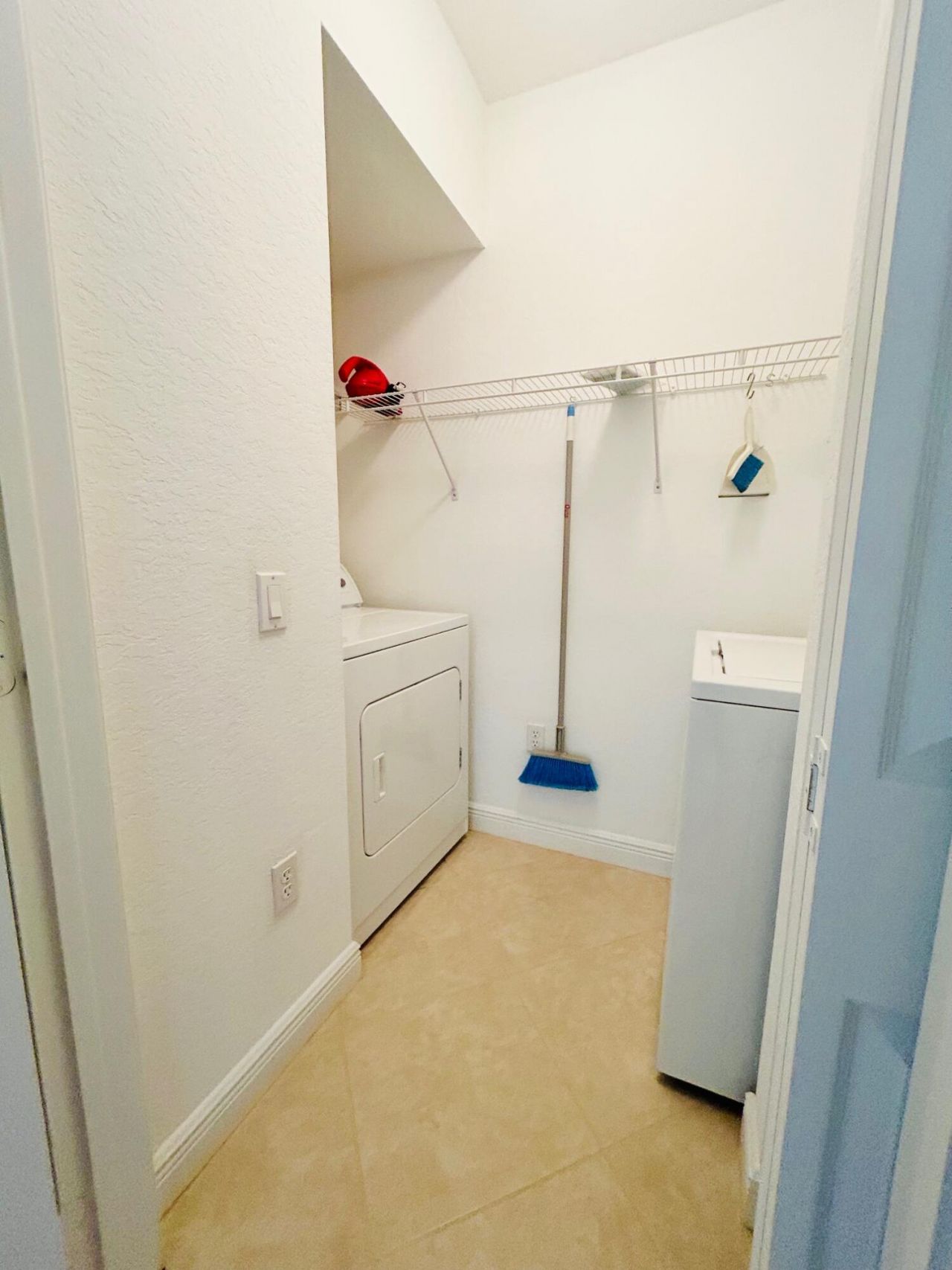 4723 Lucerne Lakes Boulevard E, Unit 634, Lake Worth, FL 33467 Photo