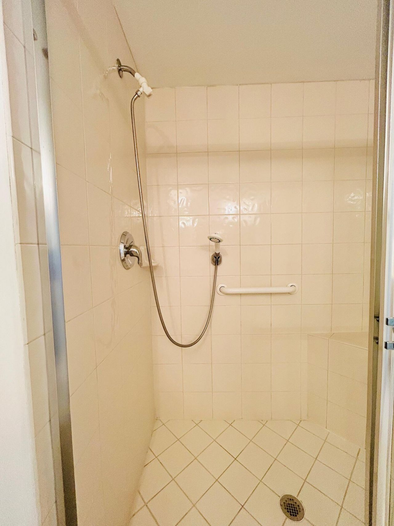 4723 Lucerne Lakes Boulevard E, Unit 634, Lake Worth, FL 33467 Photo