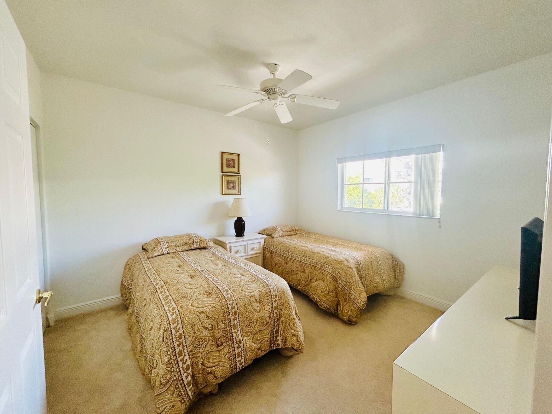 4723 Lucerne Lakes Boulevard E, Unit 634, Lake Worth, FL 33467 Photo