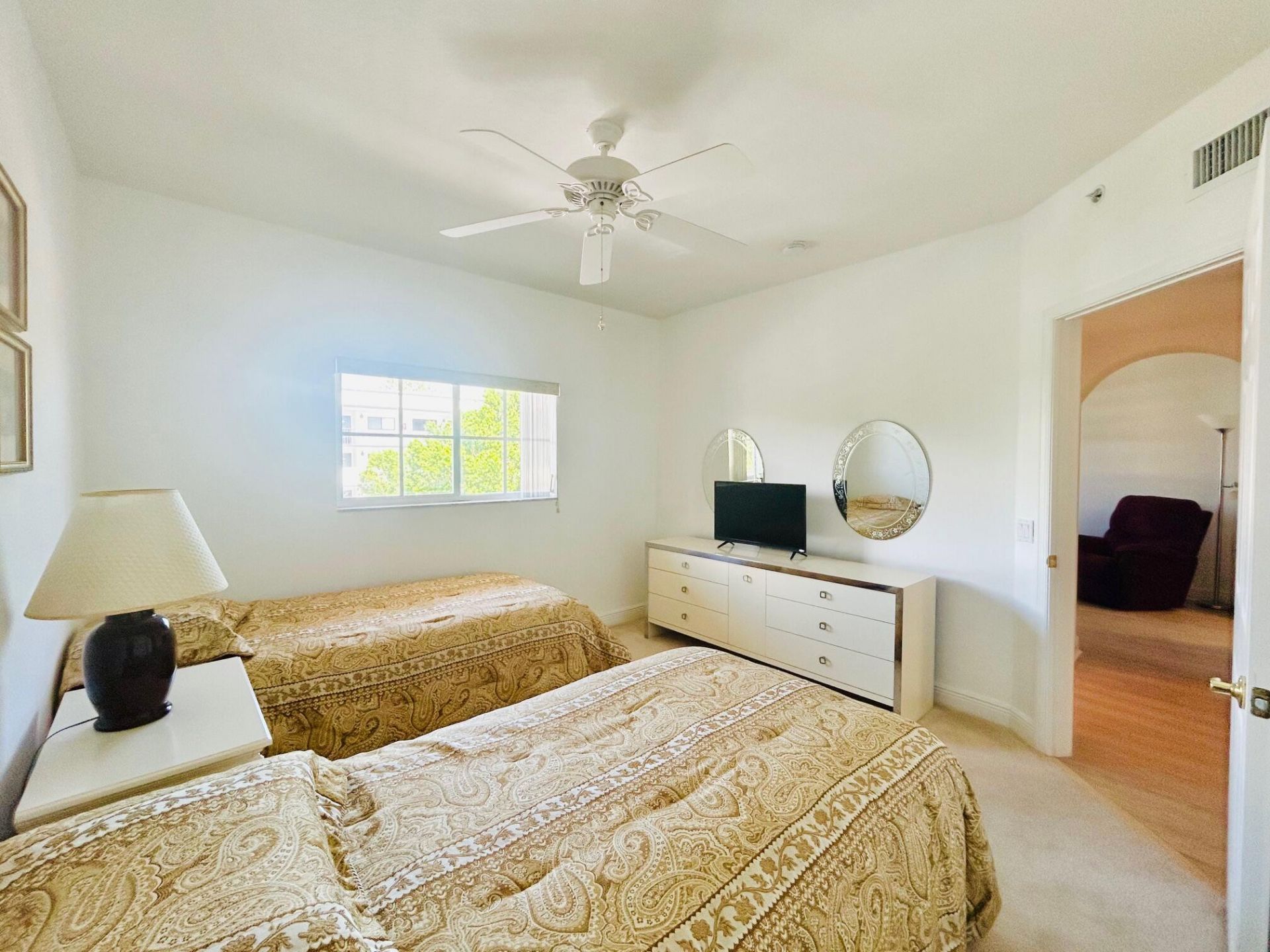 4723 Lucerne Lakes Boulevard E, Unit 634, Lake Worth, FL 33467 Photo