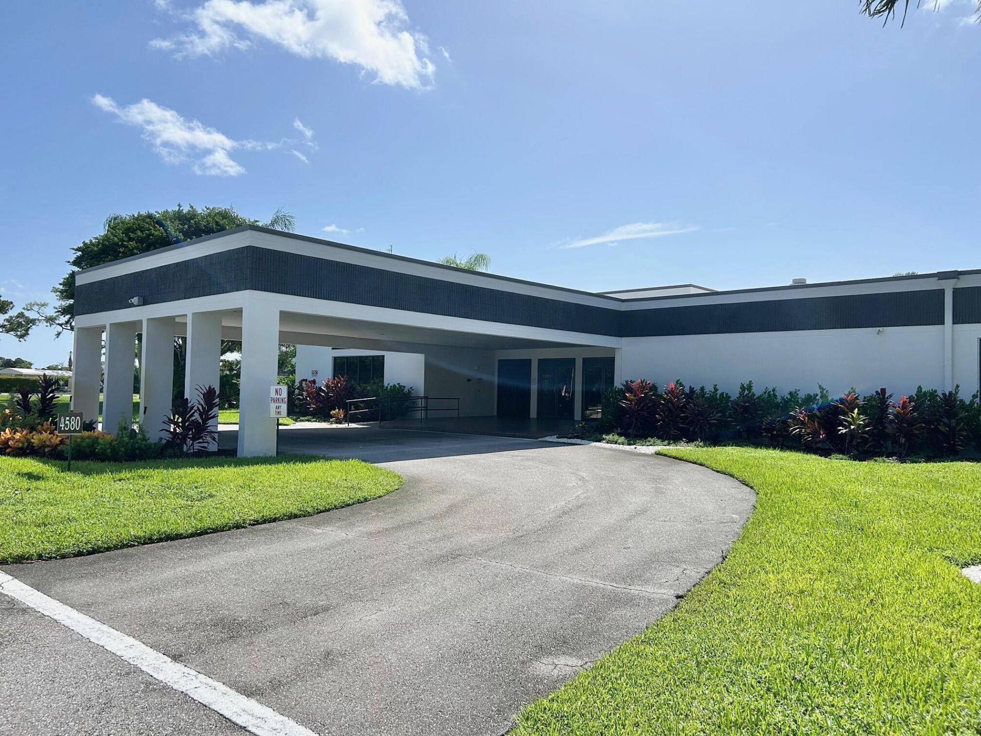 4723 Lucerne Lakes Boulevard E, Unit 634, Lake Worth, FL 33467 Photo