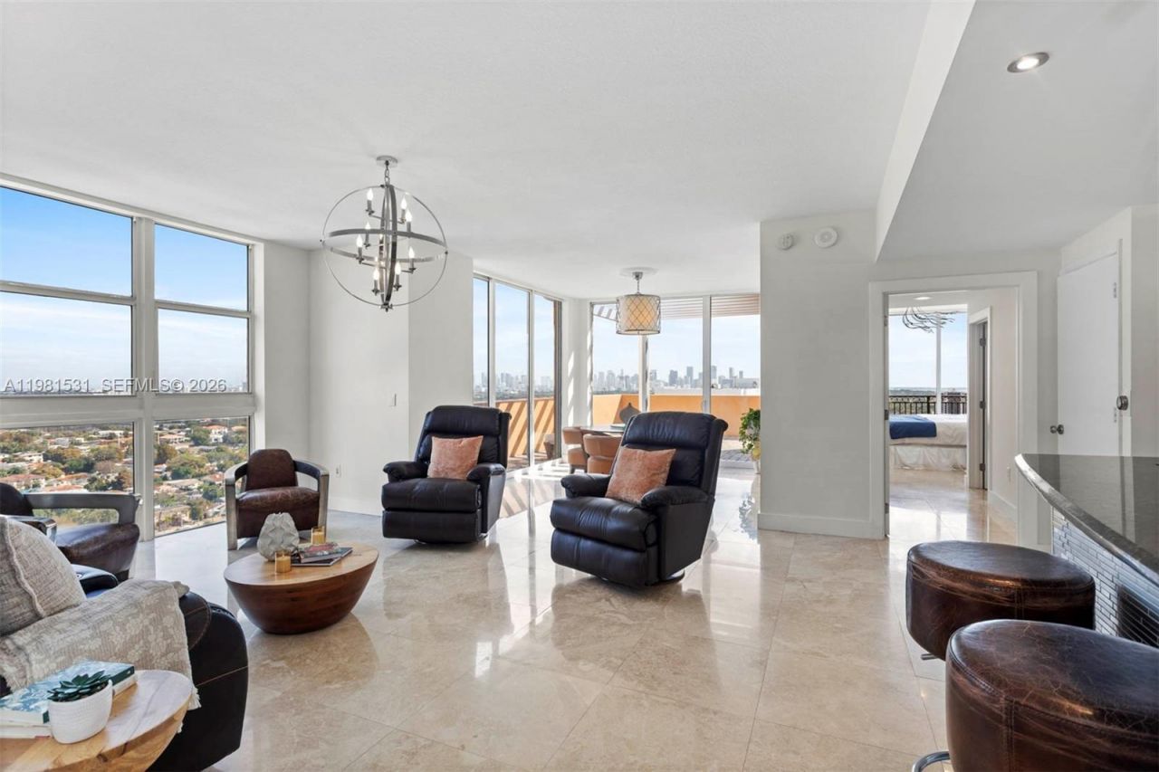 3232 SW 22nd Ter , Unit PH 2002, Miami, FL 33145 Photo