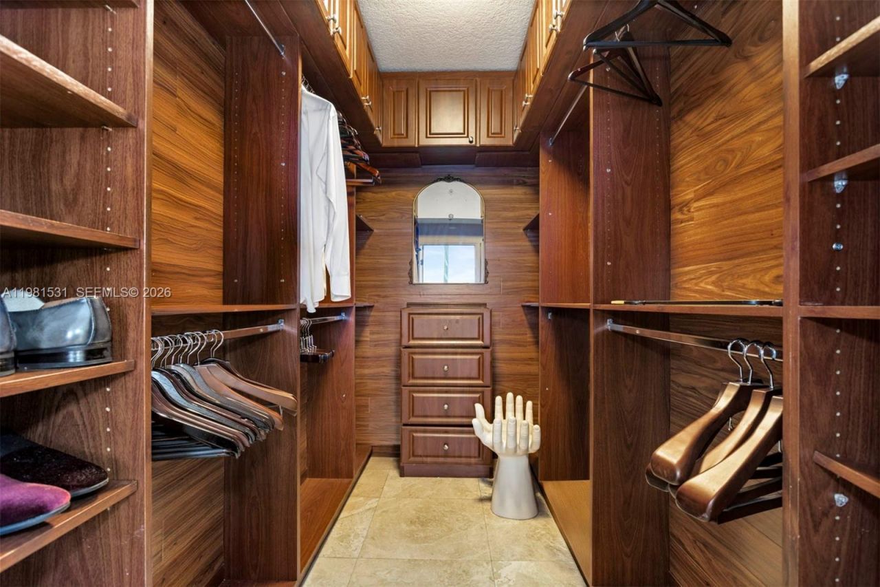 3232 SW 22nd Ter , Unit PH 2002, Miami, FL 33145 Photo