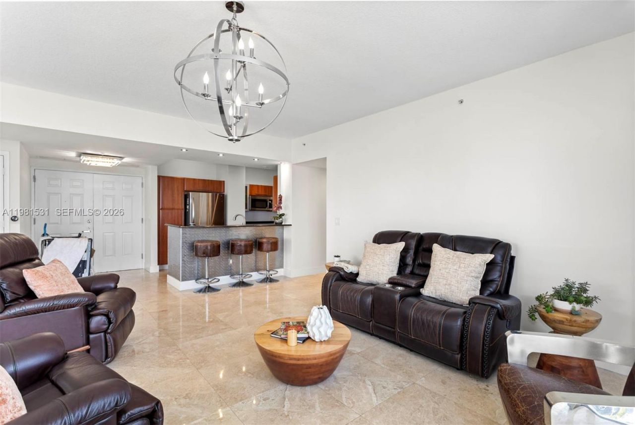 3232 SW 22nd Ter , Unit PH 2002, Miami, FL 33145 Photo