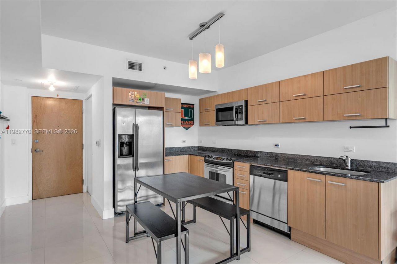 350 S Miami Ave , Unit 2412, Miami, FL 33130 Photo