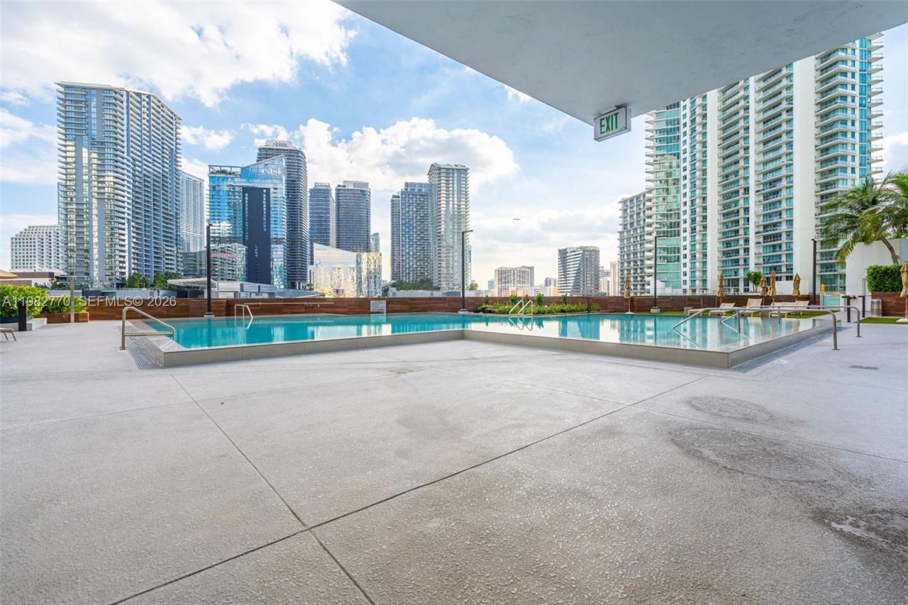 350 S Miami Ave, Unit 2412, Miami, FL 33130 Photo