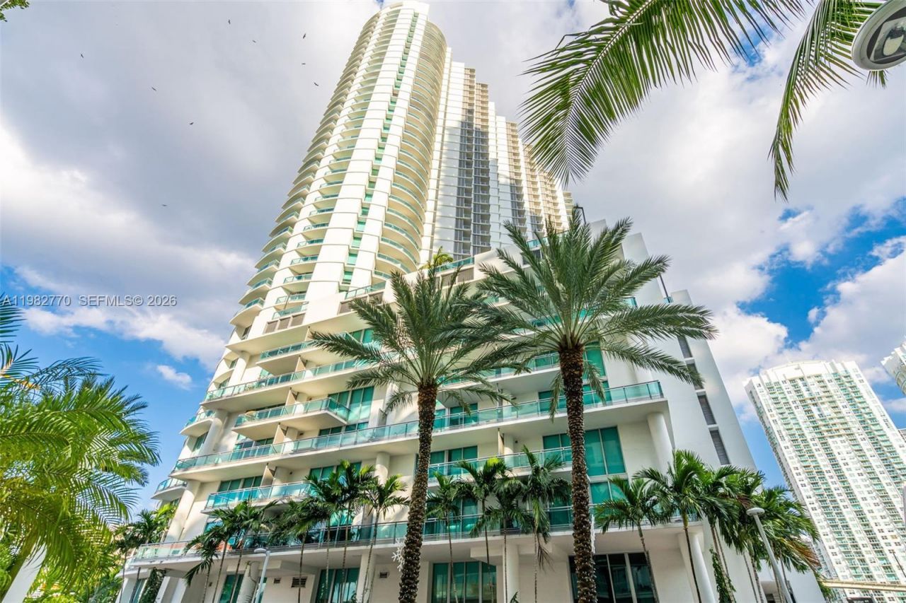 350 S Miami Ave, Unit 2412, Miami, FL 33130 Photo