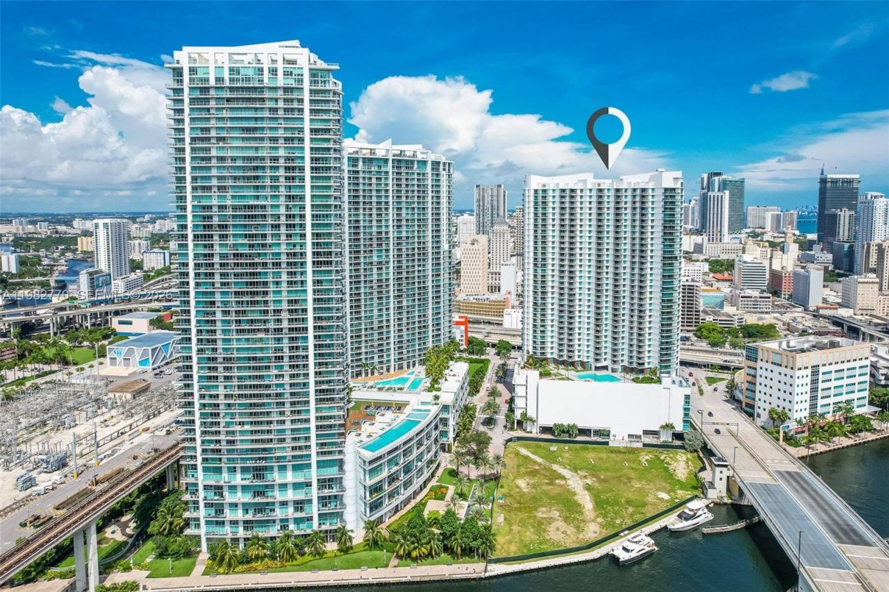 350 S Miami Ave, Unit 2412, Miami, FL 33130 Photo
