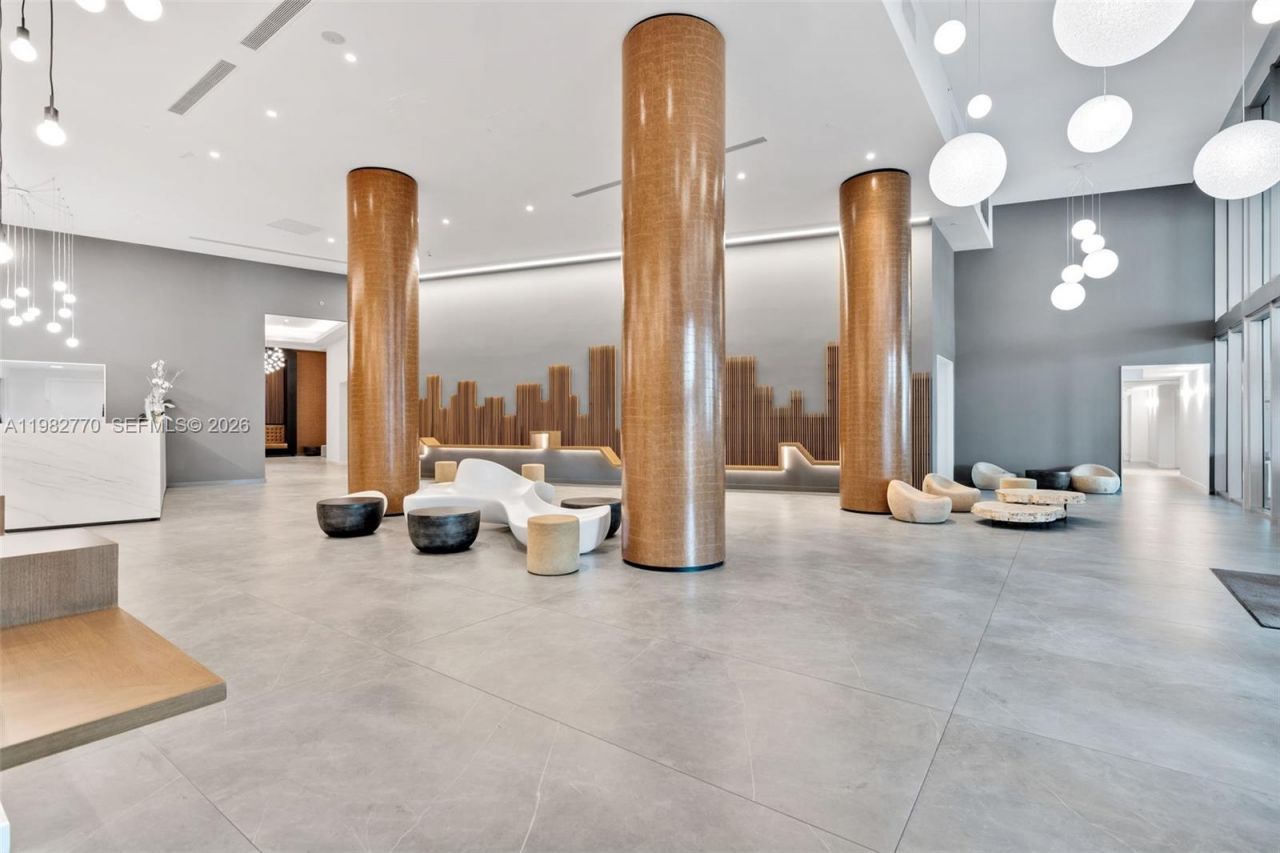 350 S Miami Ave, Unit 2412, Miami, FL 33130 Photo