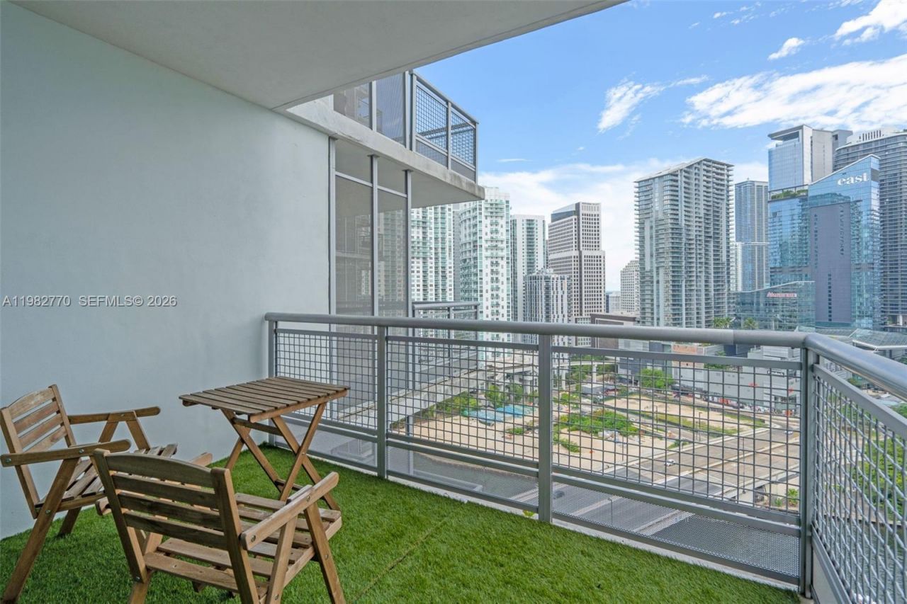 350 S Miami Ave, Unit 2412, Miami, FL 33130 Photo