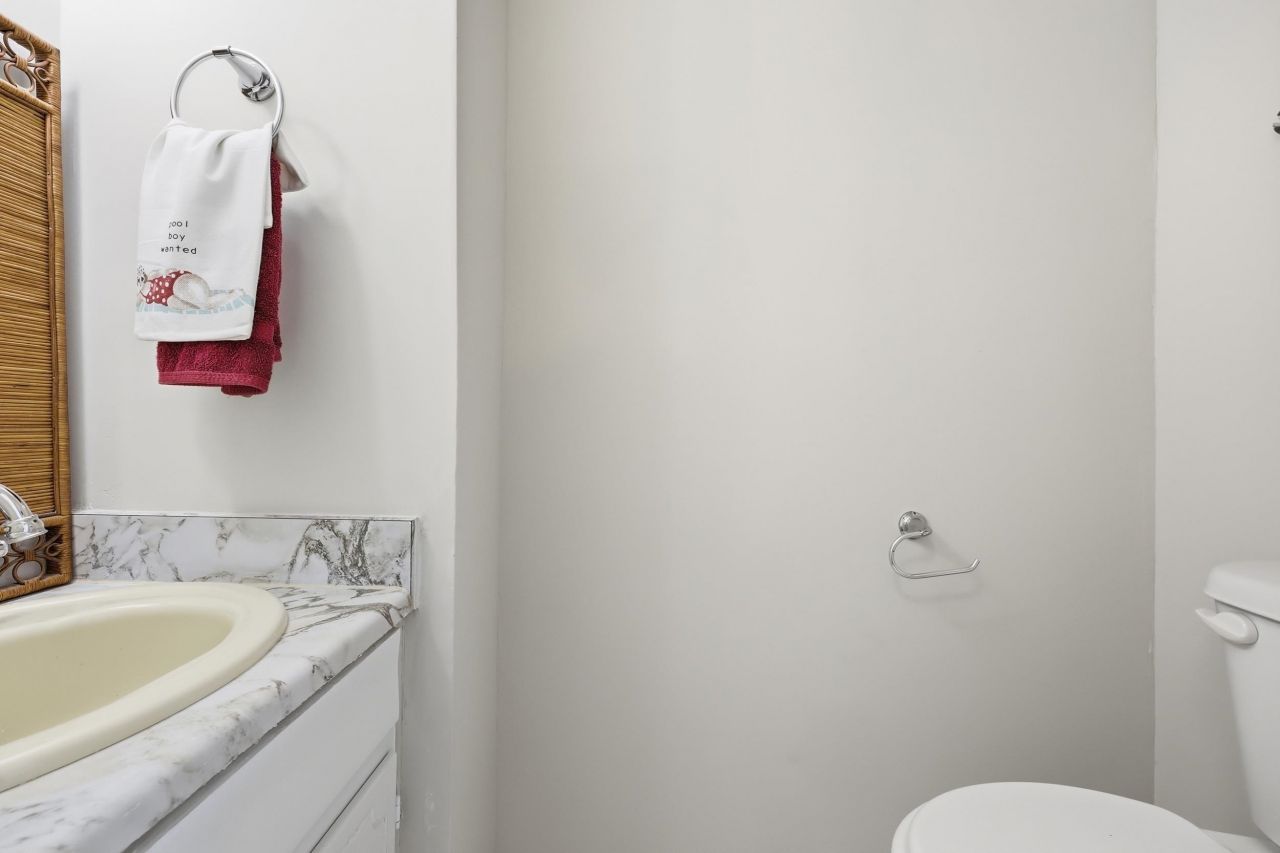 117 Finch Dr.  Photo 23