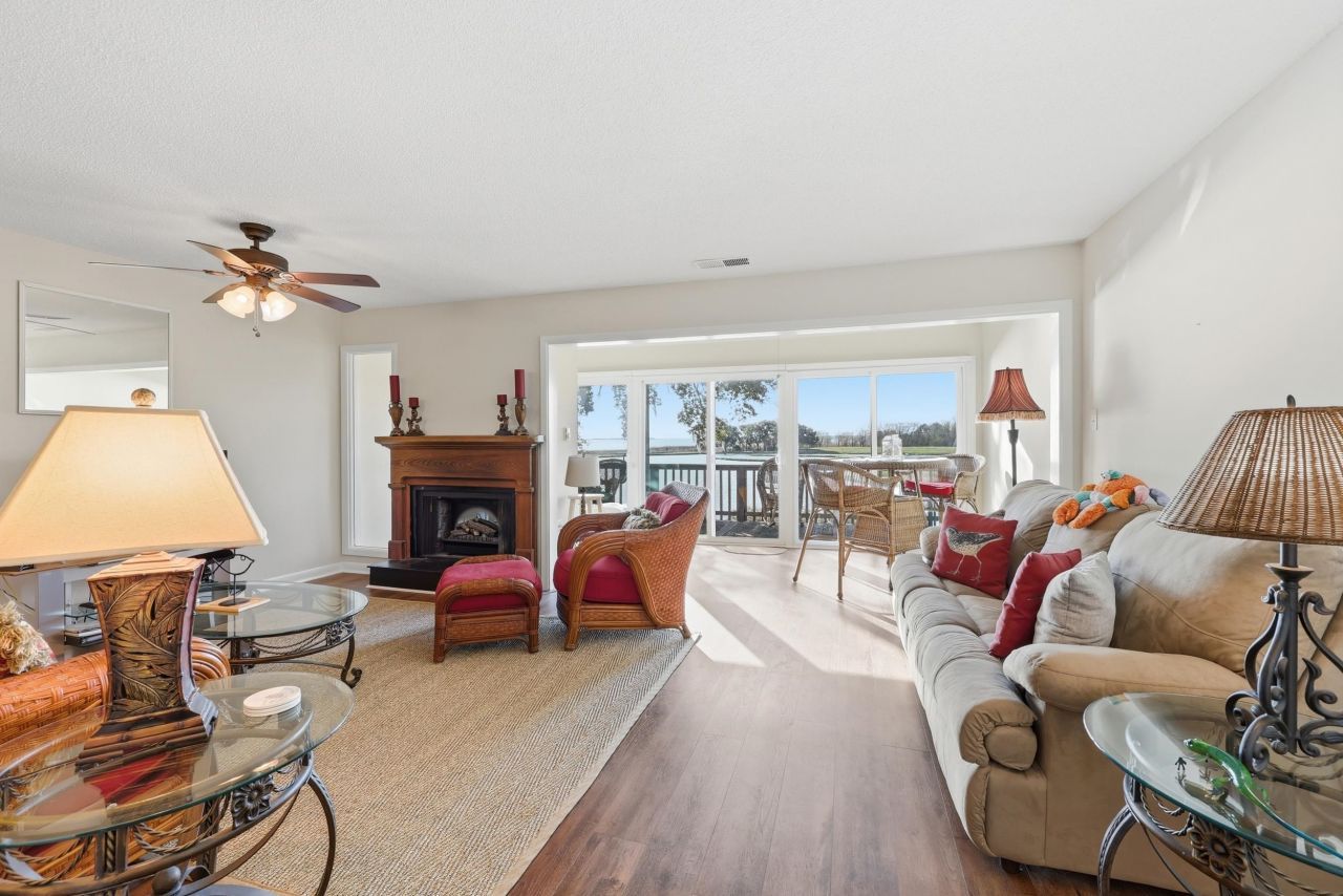 117 Finch Dr.  Photo 7