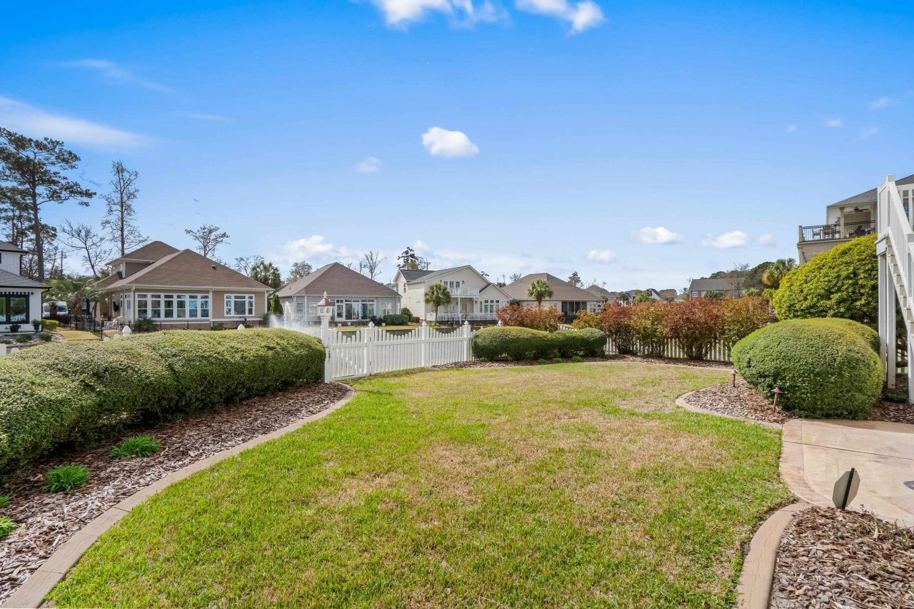 1608 Waterway Dr. Photo 32