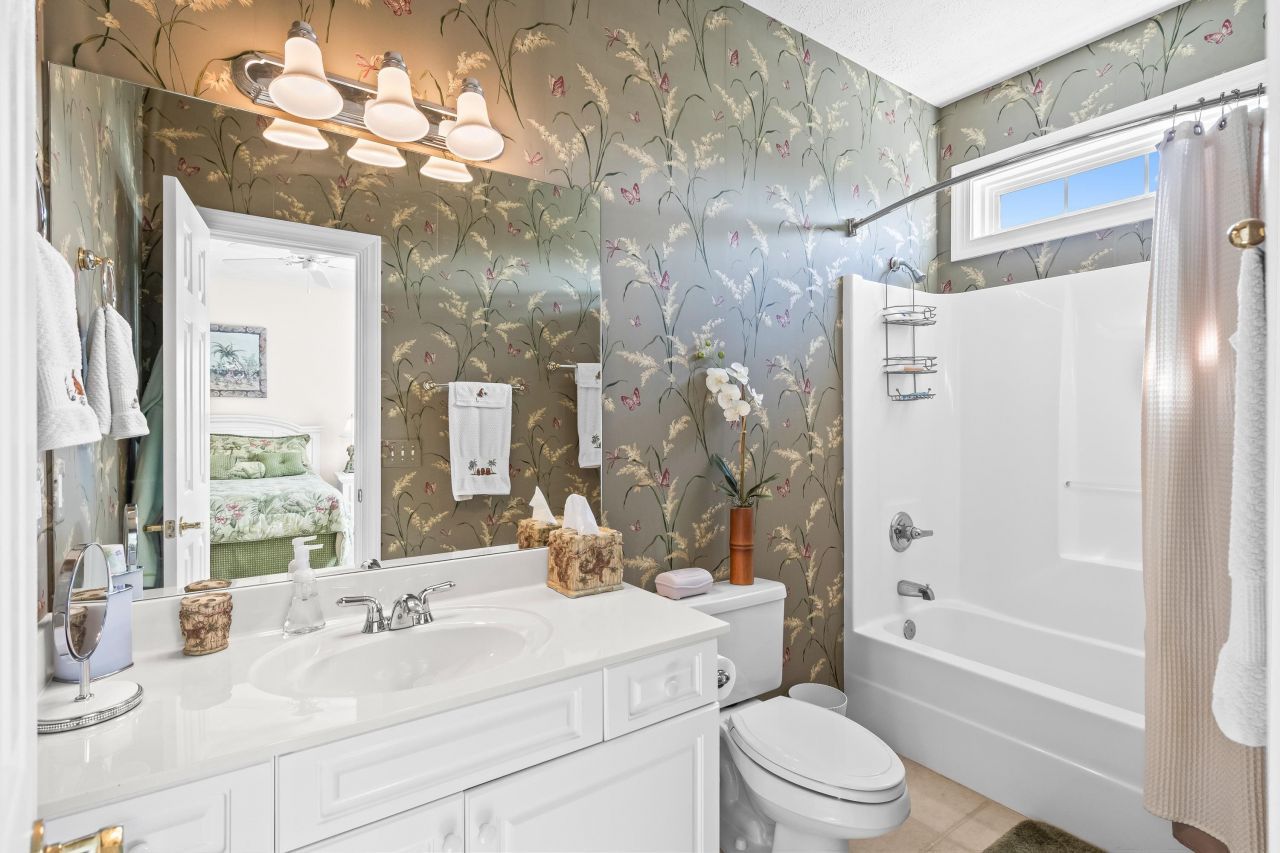 1608 Waterway Dr. Photo 47