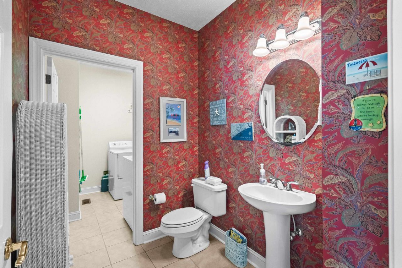 1608 Waterway Dr. Photo 56