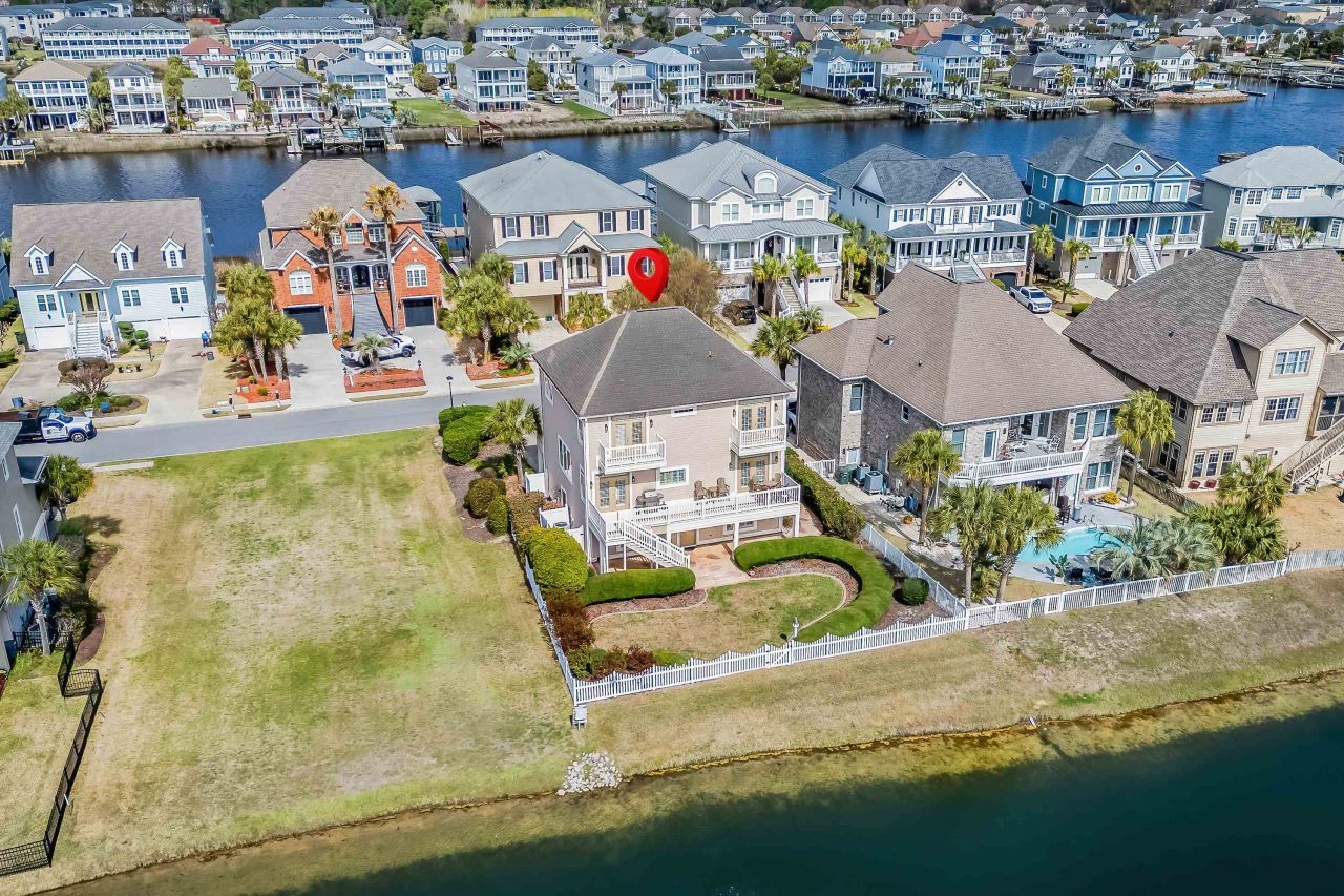 1608 Waterway Dr. Photo 68