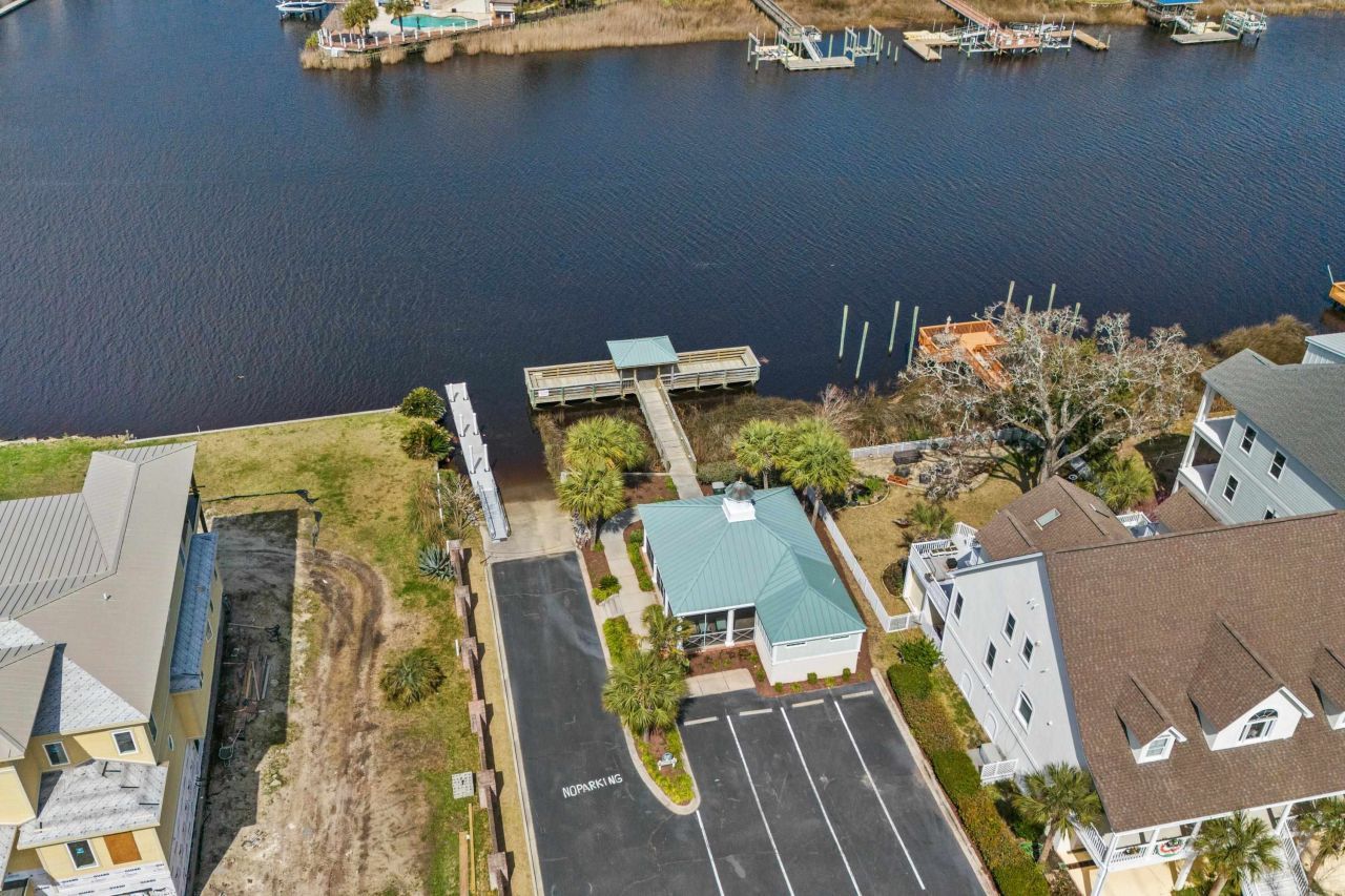 1608 Waterway Dr. Photo 93