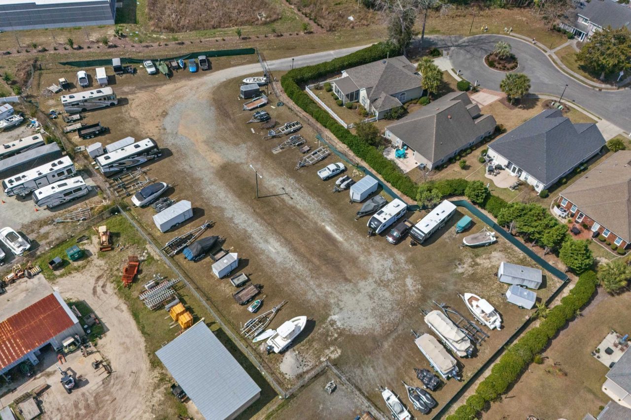 1608 Waterway Dr. Photo 95