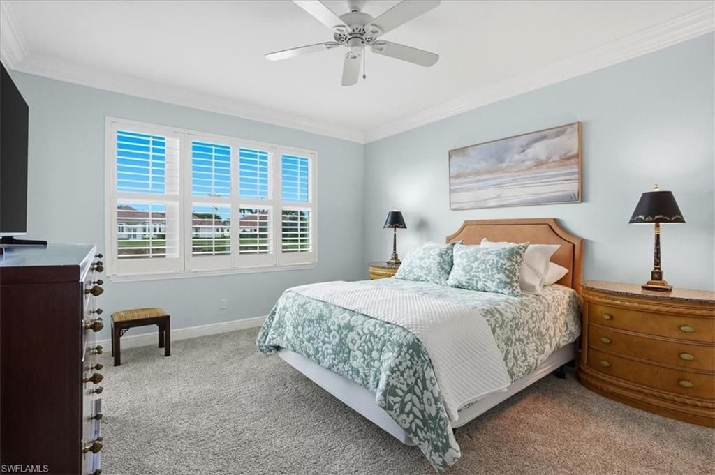 5963 Sand Wedge Ln, Unit 203, Naples, FL 34110 Photo