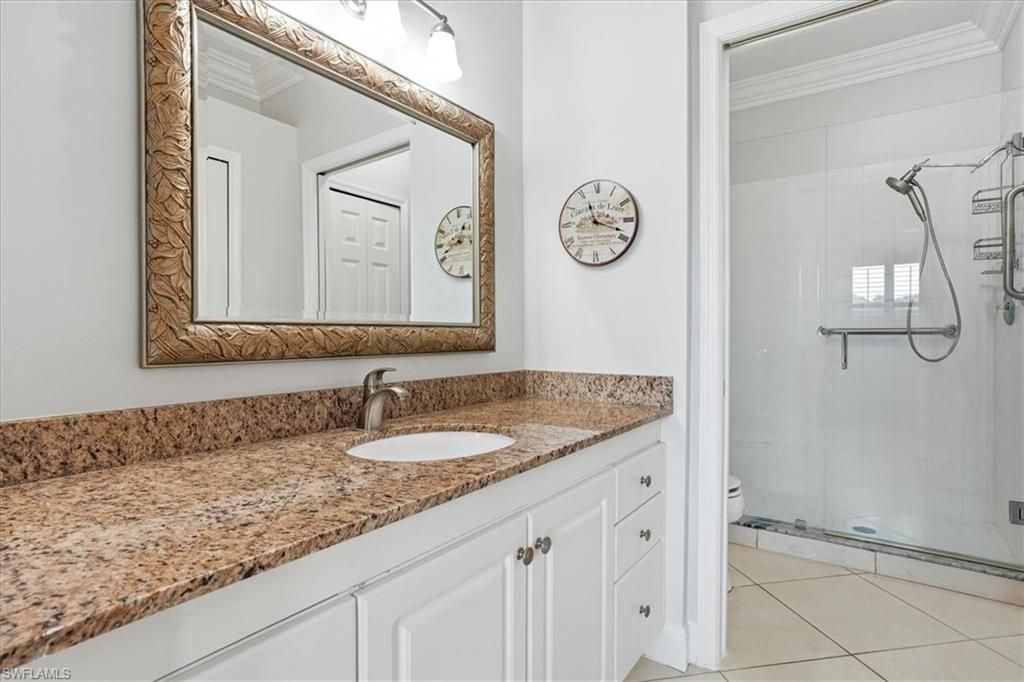 5963 Sand Wedge Ln, Unit 203, Naples, FL 34110 Photo