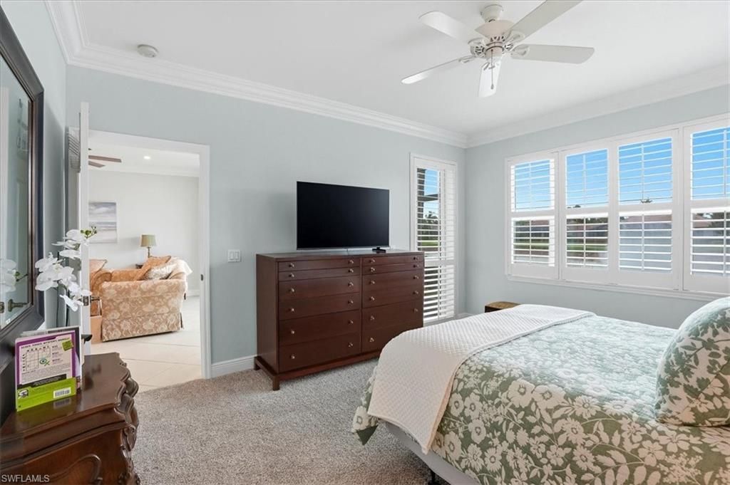 5963 Sand Wedge Ln, Unit 203, Naples, FL 34110 Photo