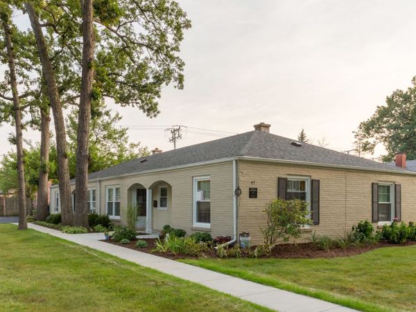 41 E North Avenue , Unit 4, Lake Bluff, IL 60044