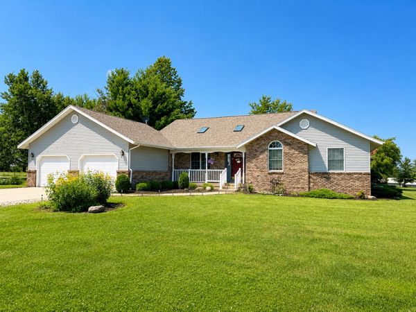 31-5 Medinah Drive, Lake Carroll, IL 61046