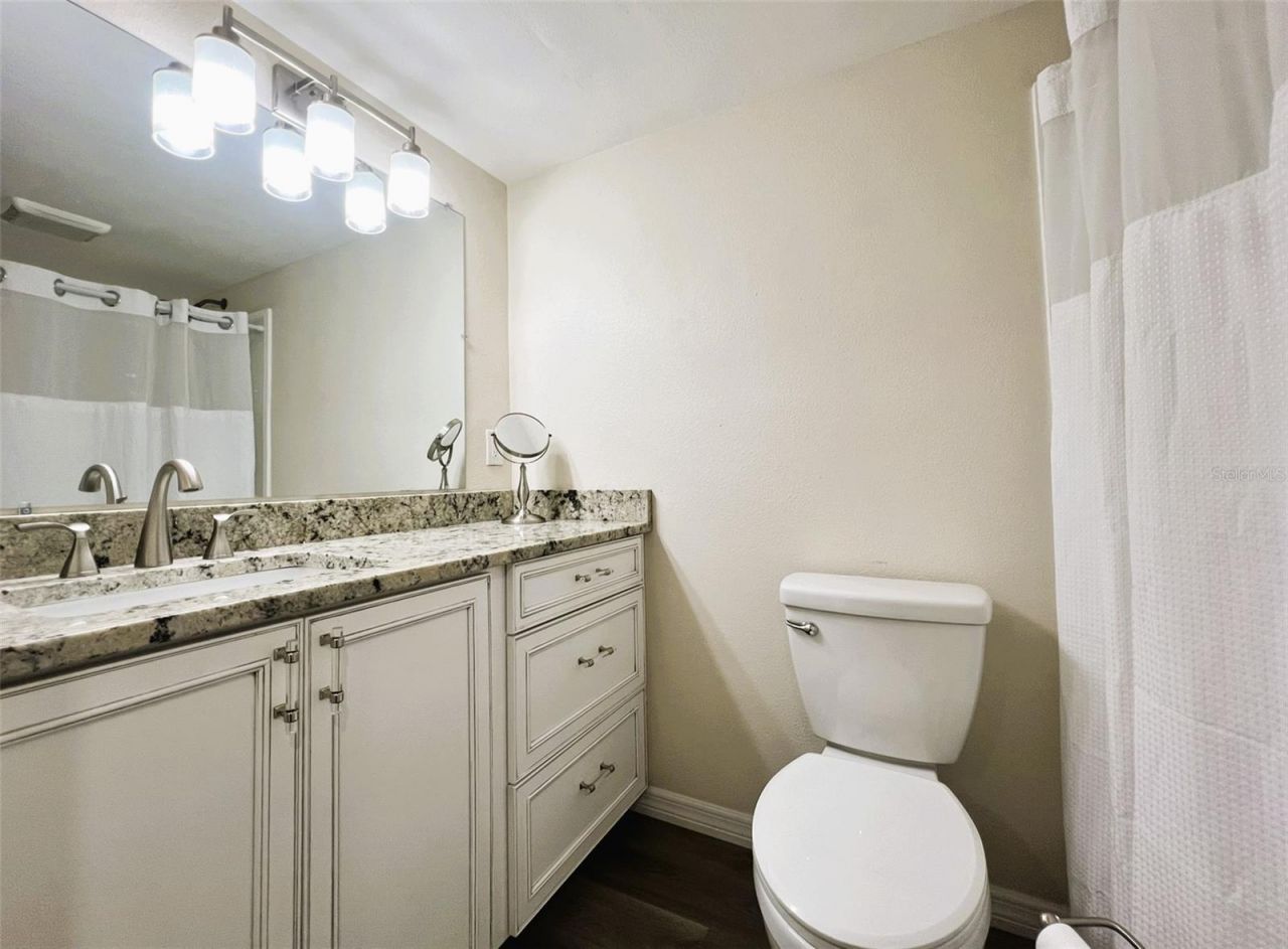 425 30th Avenue W, Unit C309, Bradenton, FL 34205 Photo