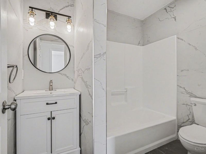 155 Keswick Drive, Monroe, OH 45050 Photo 16