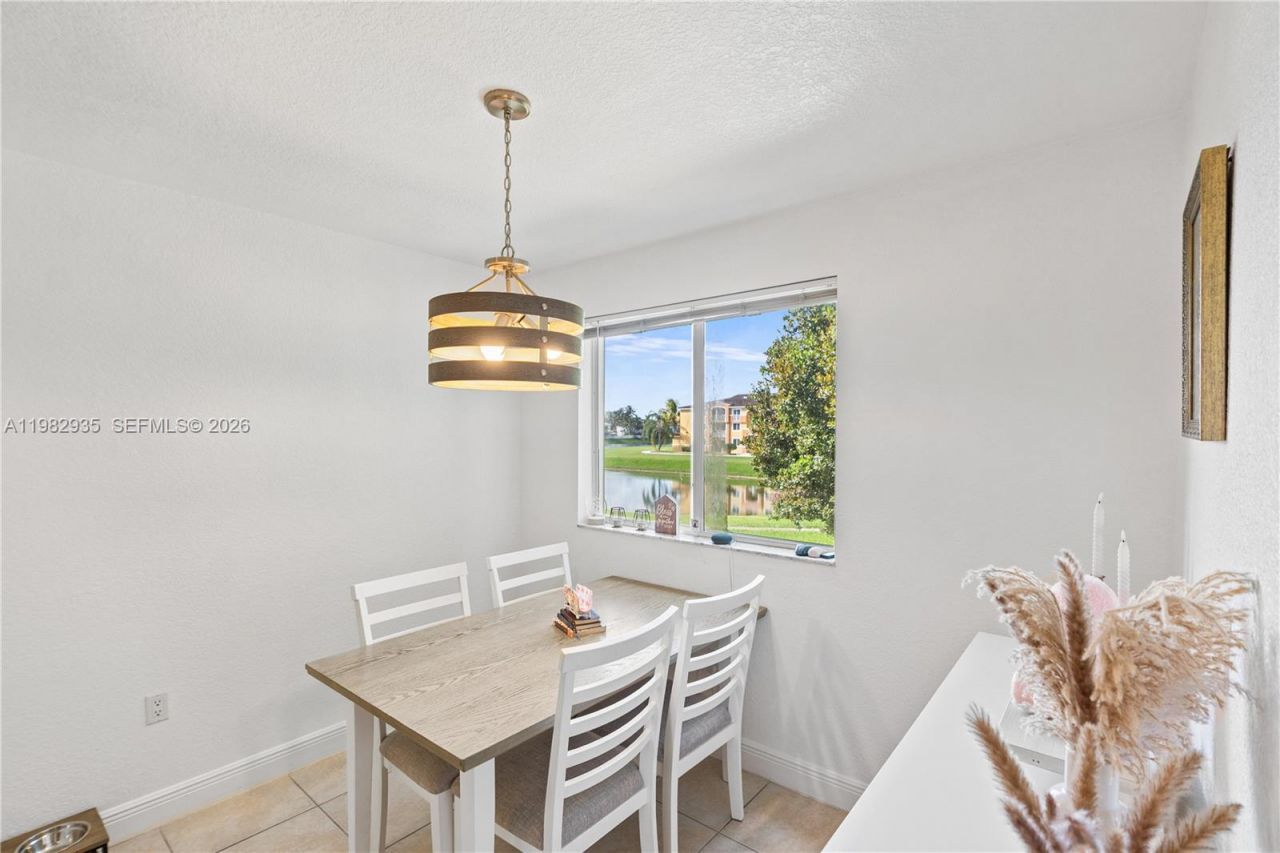 21130 SW 87th Ave , Unit 206, Cutler Bay, FL 33189 Photo