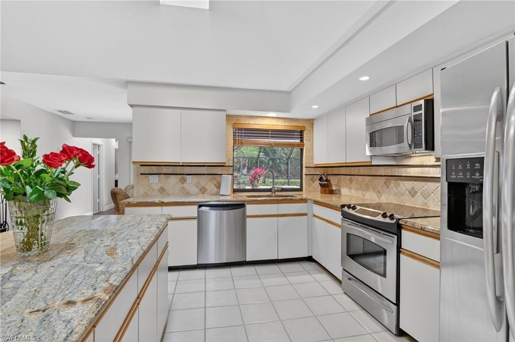 812 Pine Creek Ln , Naples, FL 34108 Photo