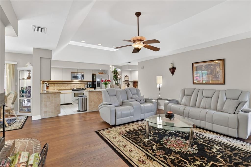 812 Pine Creek Ln , Naples, FL 34108 Photo