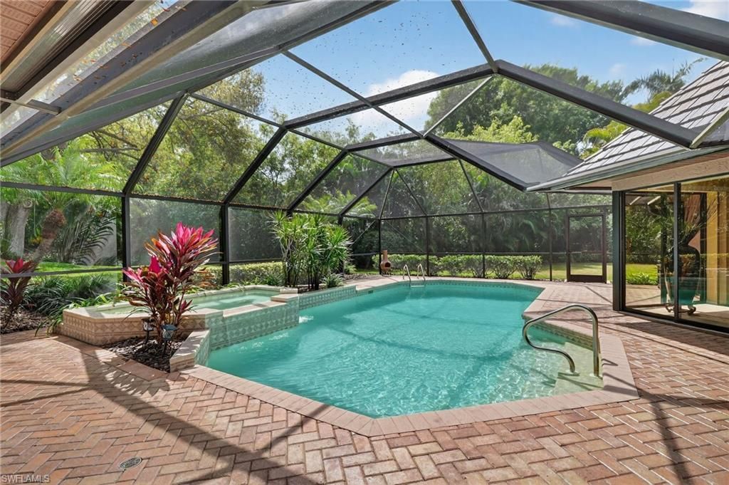 812 Pine Creek Ln , Naples, FL 34108 Photo