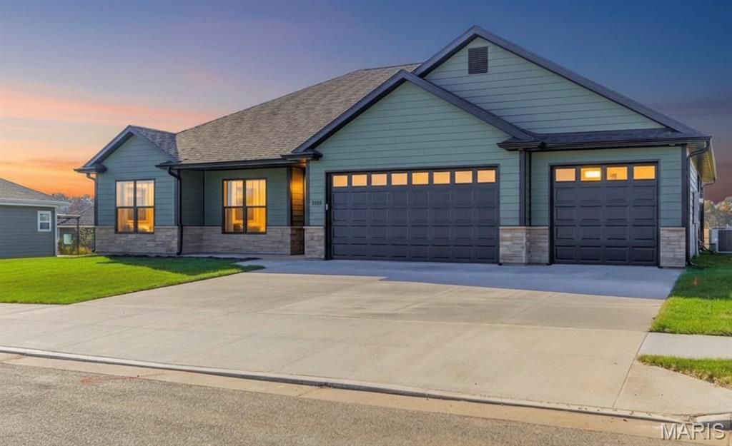 2103 Vinny Ave., Moberly, MO 65270 Main Photo