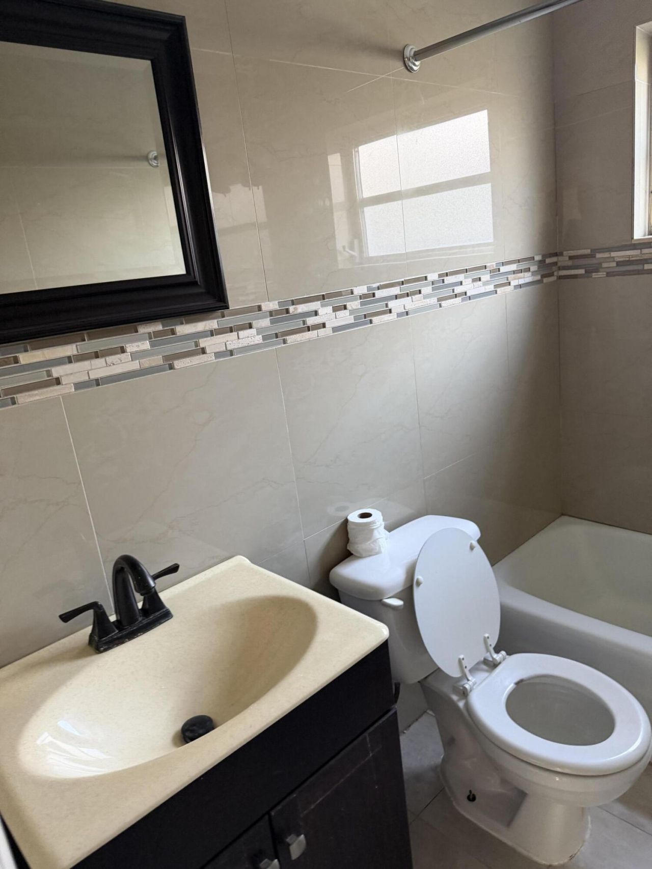 1111 N Federal Highway, Unit 1, Lake Worth Beach, FL 33460 Photo