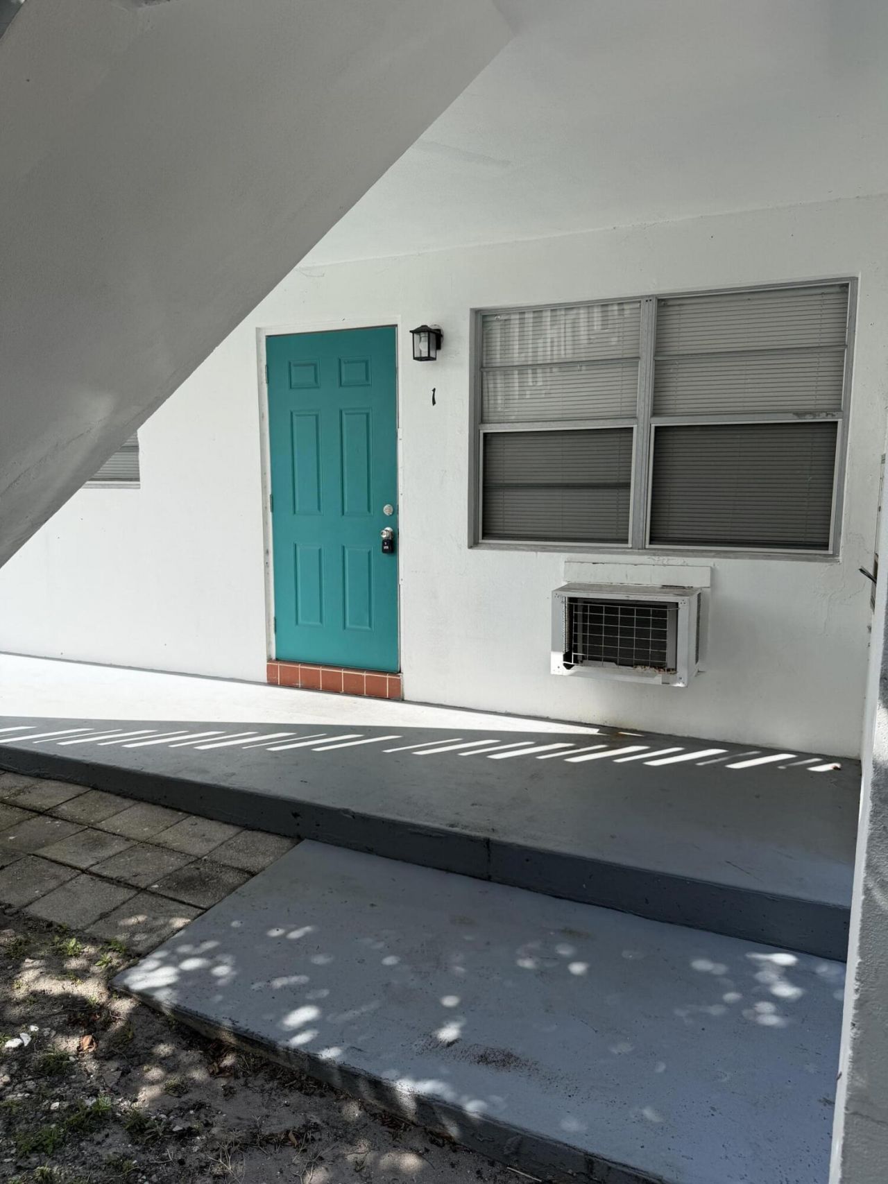 1111 N Federal Highway, Unit 1, Lake Worth Beach, FL 33460 Photo