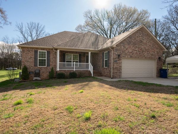 1536 Fairfield Pike, Shelbyville, TN 37160