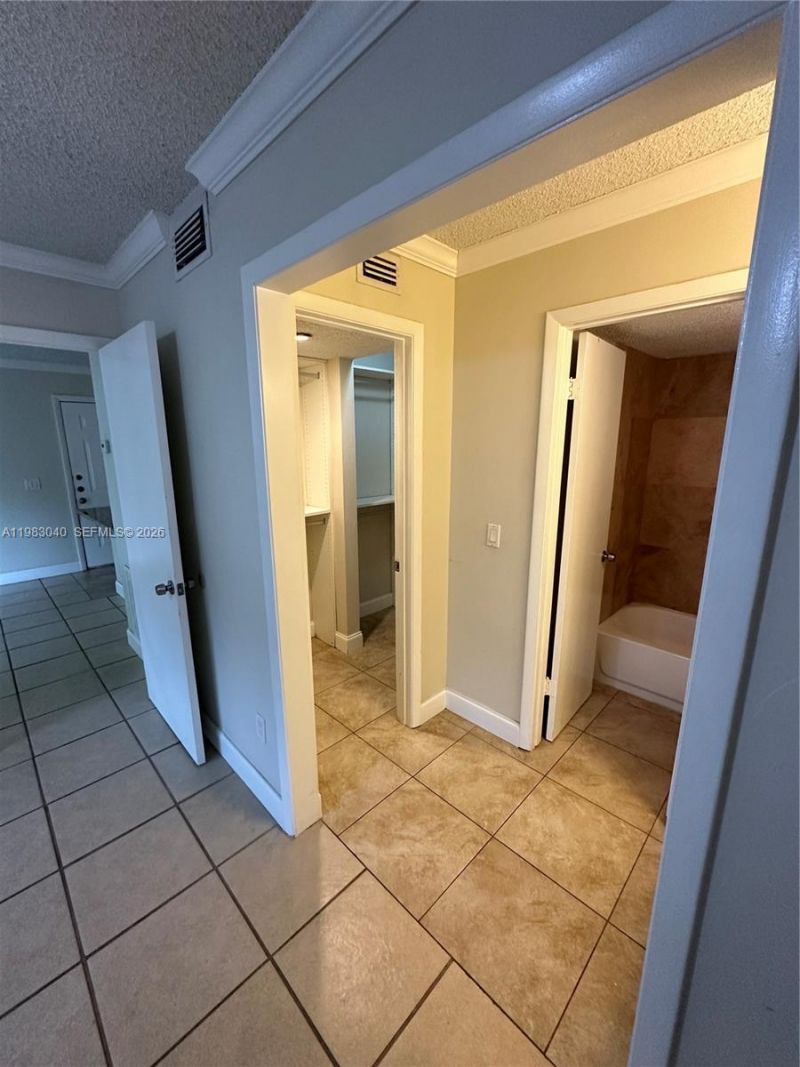 4221 W Mcnab Rd , Unit 35, Pompano Beach, FL 33069 Photo