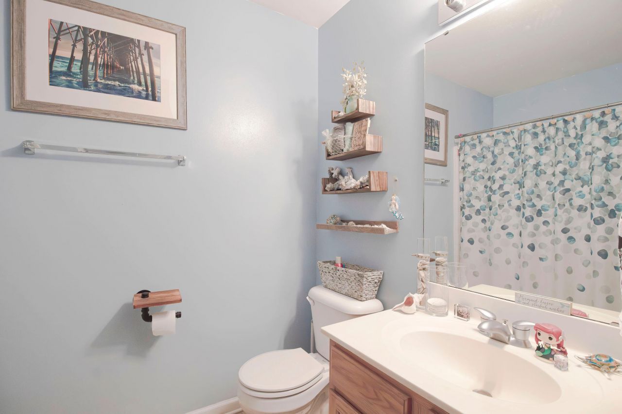 210 Sparkleberry Lane Photo 14