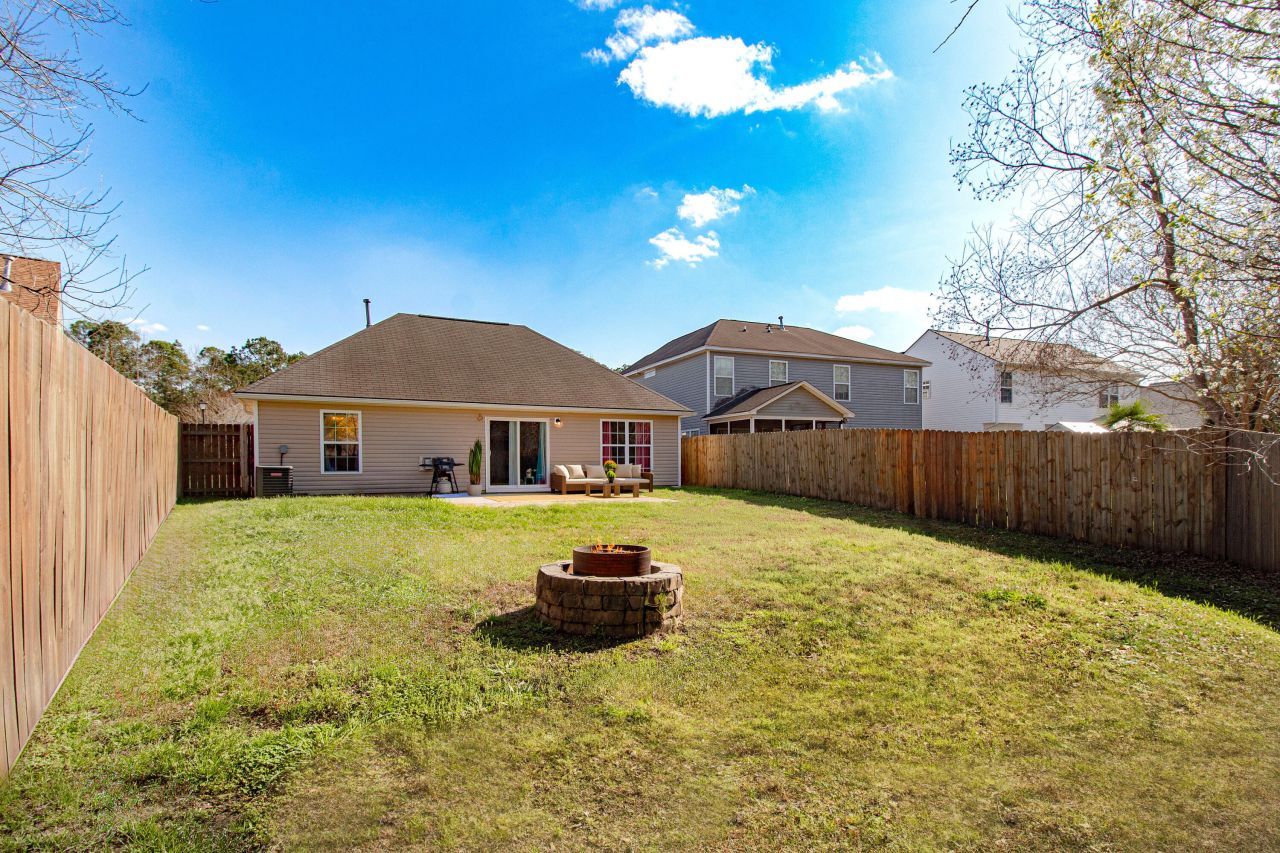 210 Sparkleberry Lane Photo 19