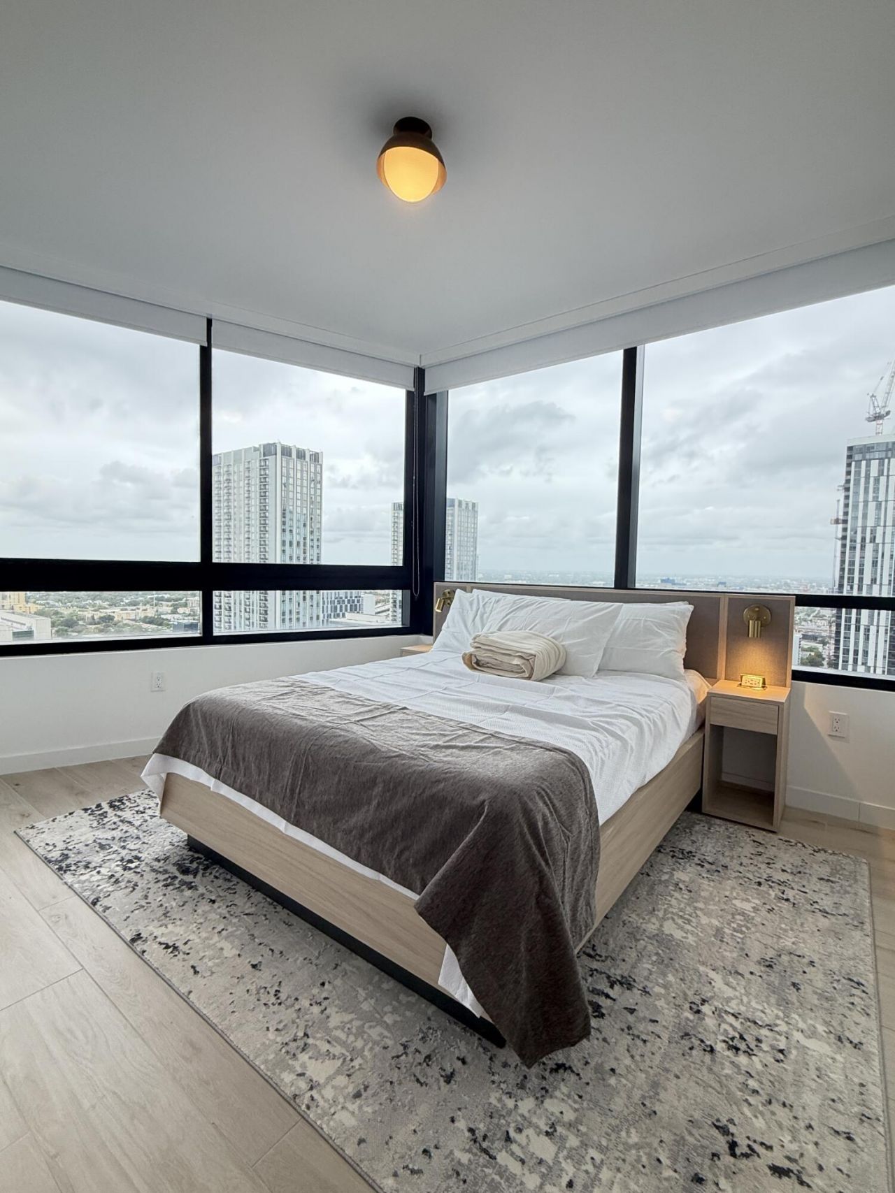 225 N Miami Avenue, Unit 3502, Miami, FL 33128 Photo