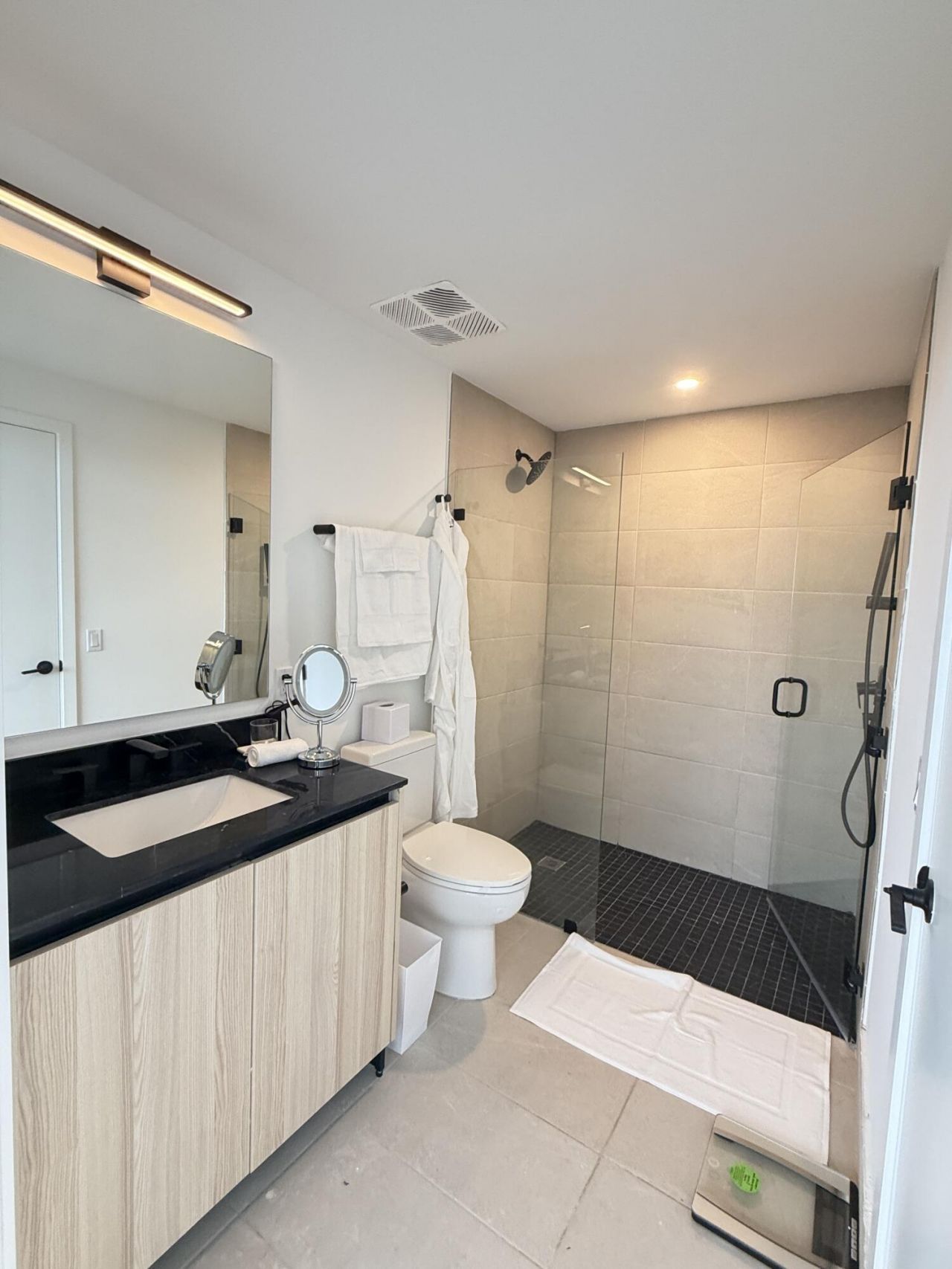 225 N Miami Avenue, Unit 3502, Miami, FL 33128 Photo