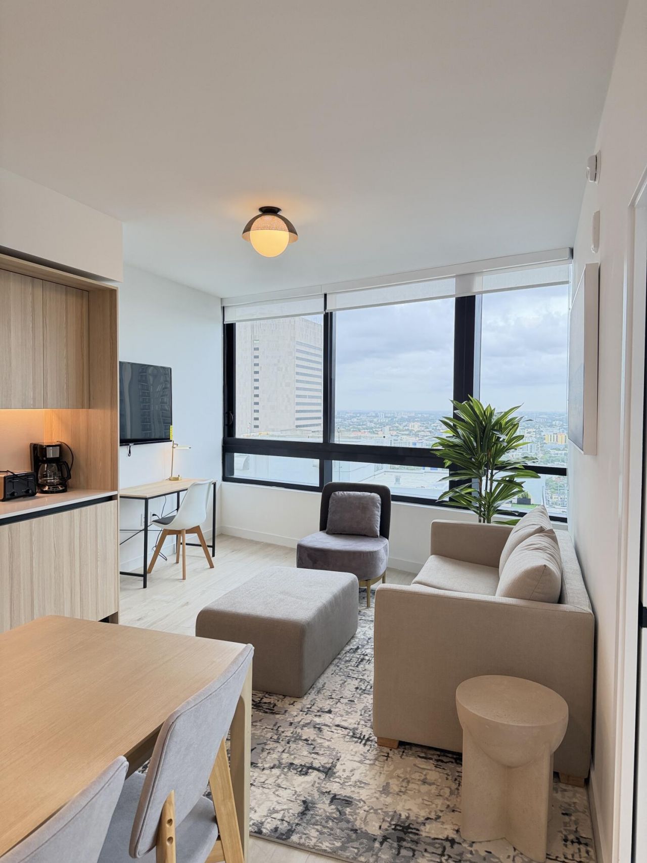 225 N Miami Avenue, Unit 3502, Miami, FL 33128 Photo