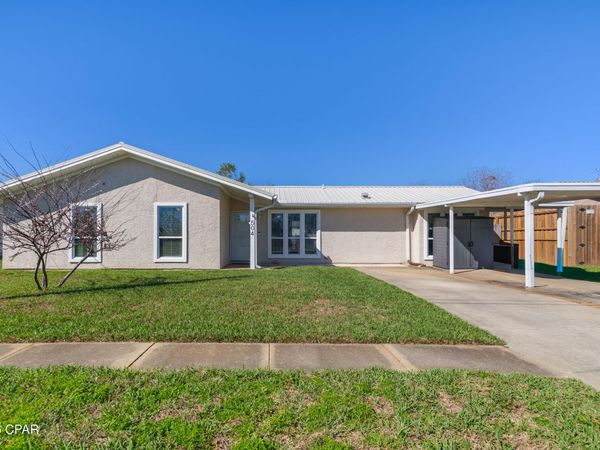 504 E Pine Forest Drive, Lynn Haven, FL 32444