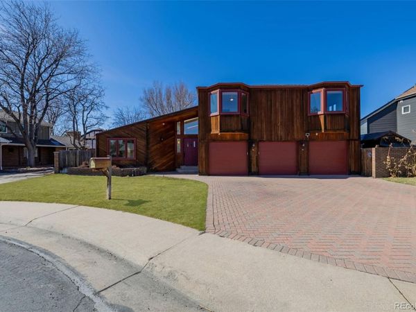 9270 W Baltic Drive, Lakewood, CO 80227