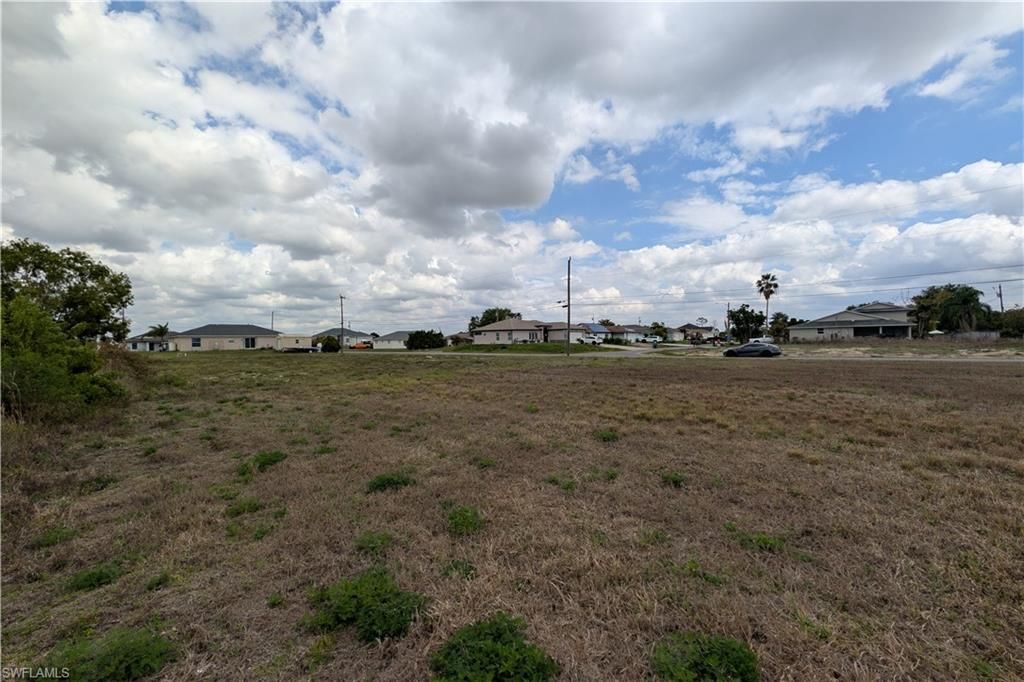 1426 NE 14th Ave , Cape Coral, FL 33909 Photo